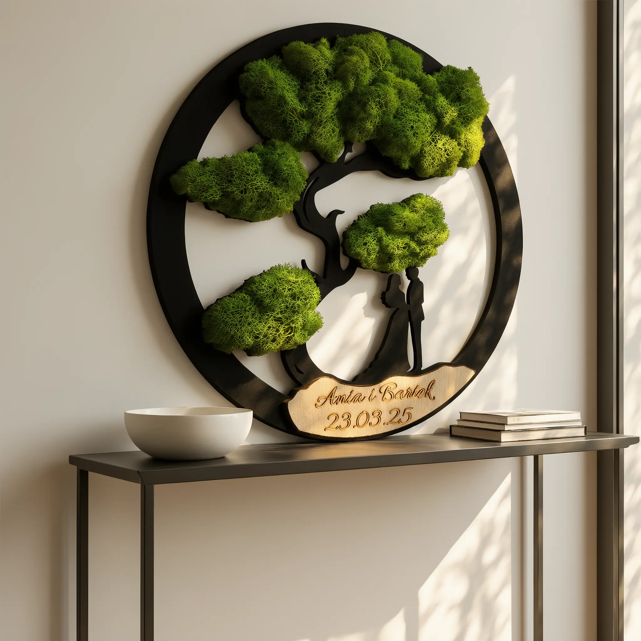 Obraz z Mchu Chrobotka Personalizowany - Para młoda pod drzewem bonsai z Grawerem